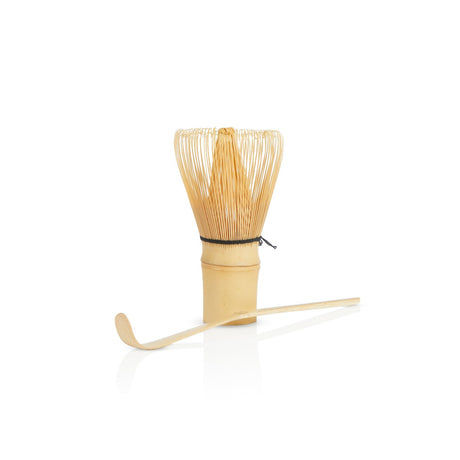 matcha-essentials-whisk-spatula-bamboo-packshot